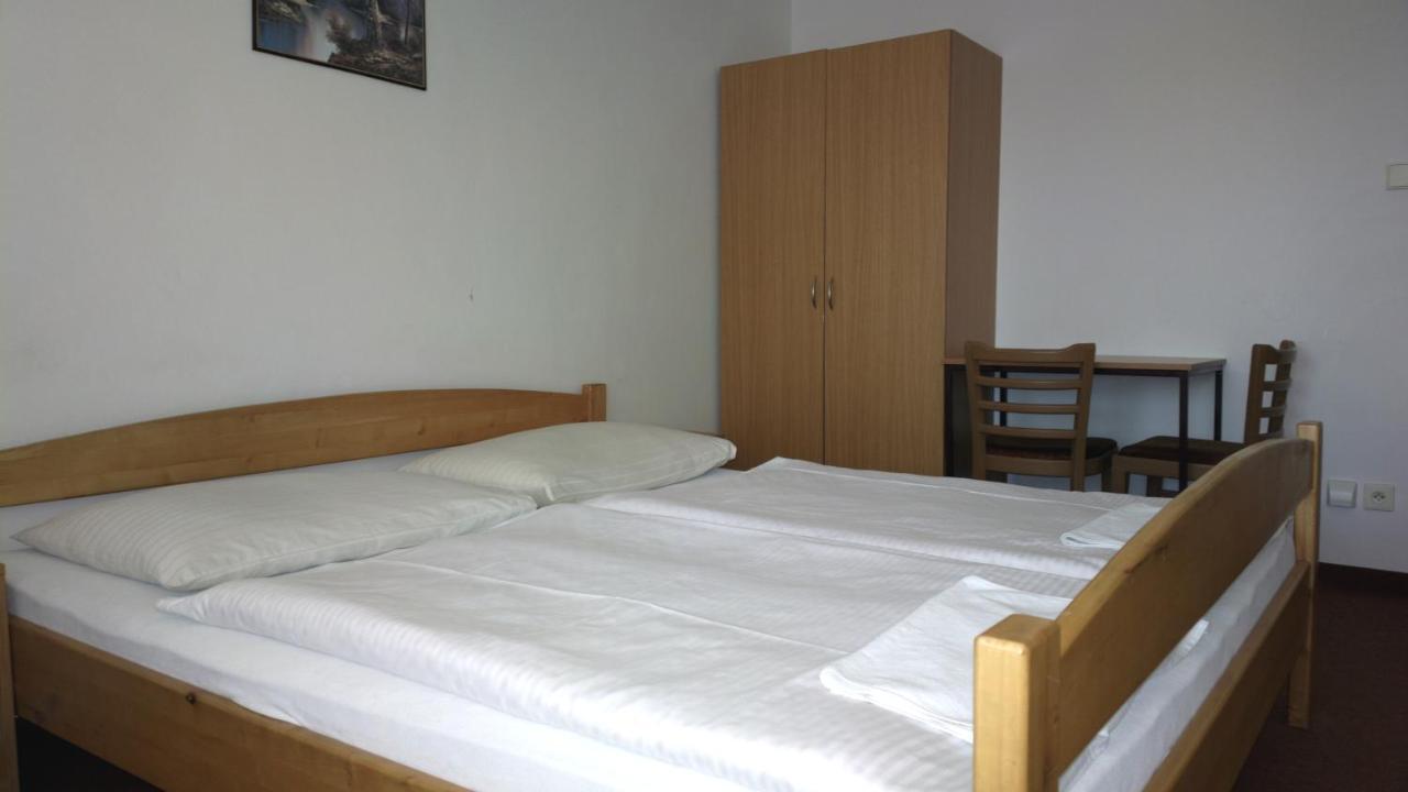 Penzion Lada Nová Bystřice Exteriör bild